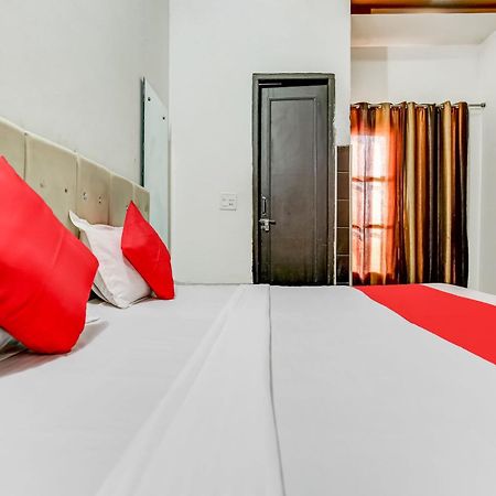 Flagship Hotel Big Boss Kurukshetra Екстер'єр фото