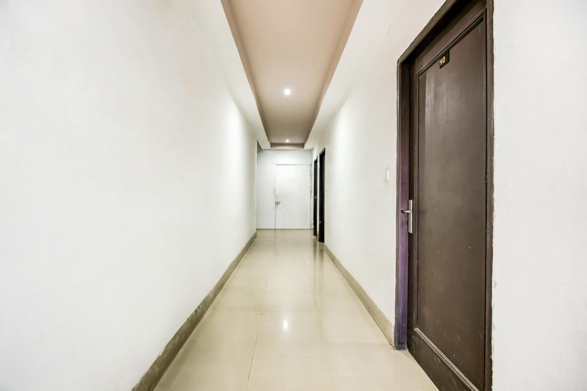 Flagship Hotel Big Boss Kurukshetra Екстер'єр фото